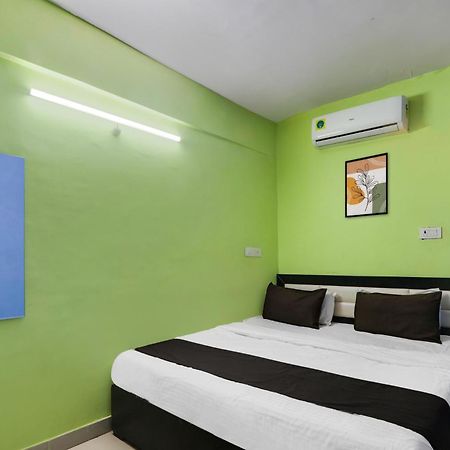 โอโย 71906 แกรนด์ โฮเทล แอนด์ ลอดจ์ Hotel Sangareddy ภายนอก รูปภาพ