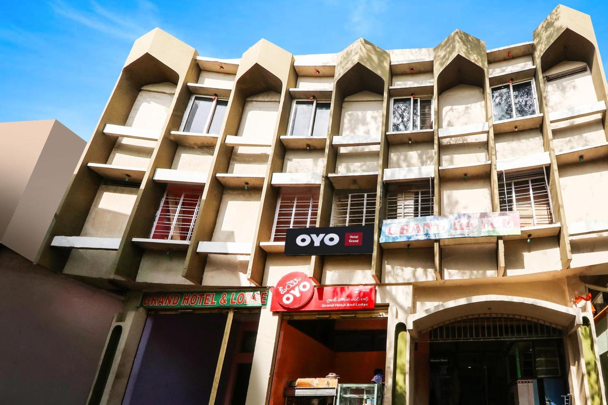 โอโย 71906 แกรนด์ โฮเทล แอนด์ ลอดจ์ Hotel Sangareddy ภายนอก รูปภาพ